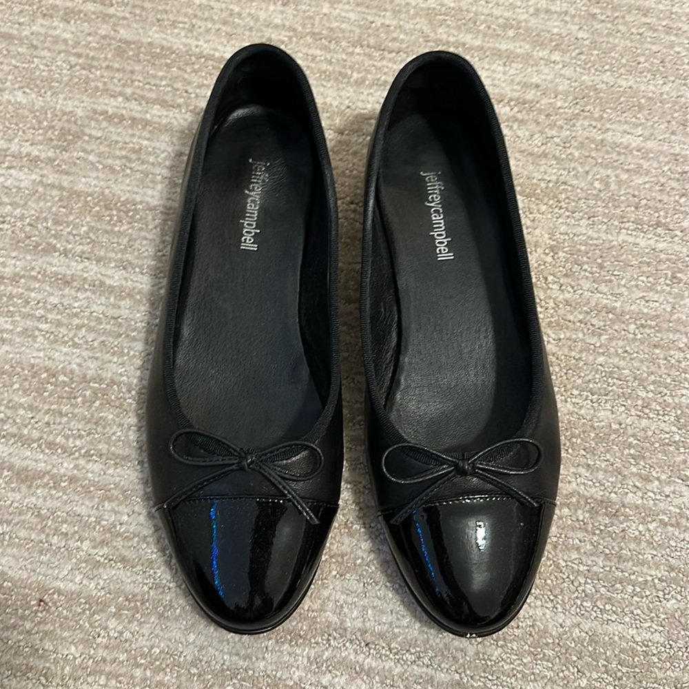Jeffrey Campbell black flat